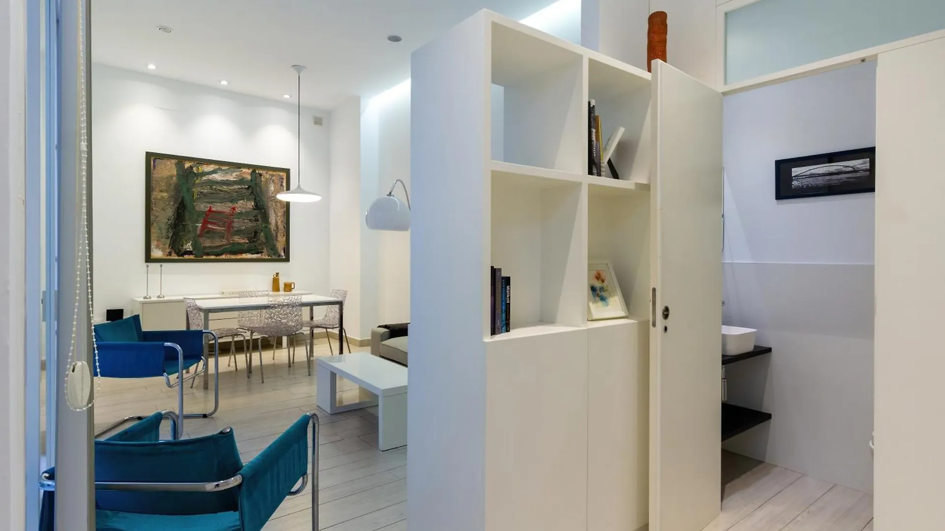 Alohamundi Federico Rubio Apartment Seville Spain